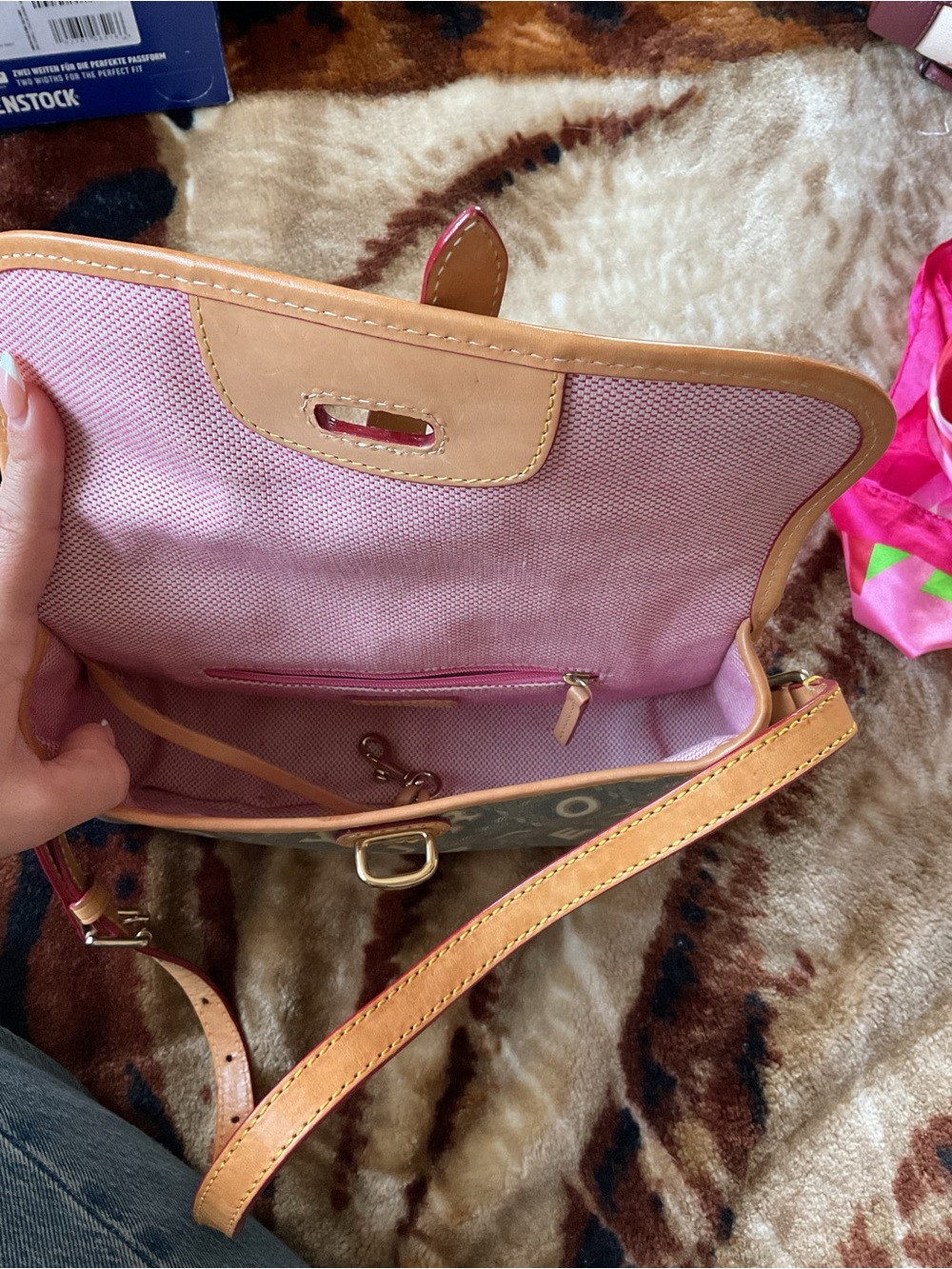 Dooney & Bourke Brown Logo Shoulder Bag with Tan Trim - Picture 3 of 5